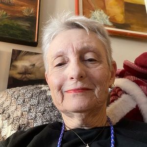 Meet your Posher, Ellen